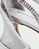 Lola Cruz Pumps
