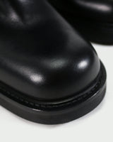 Elena Iachi Stiefel Absatz